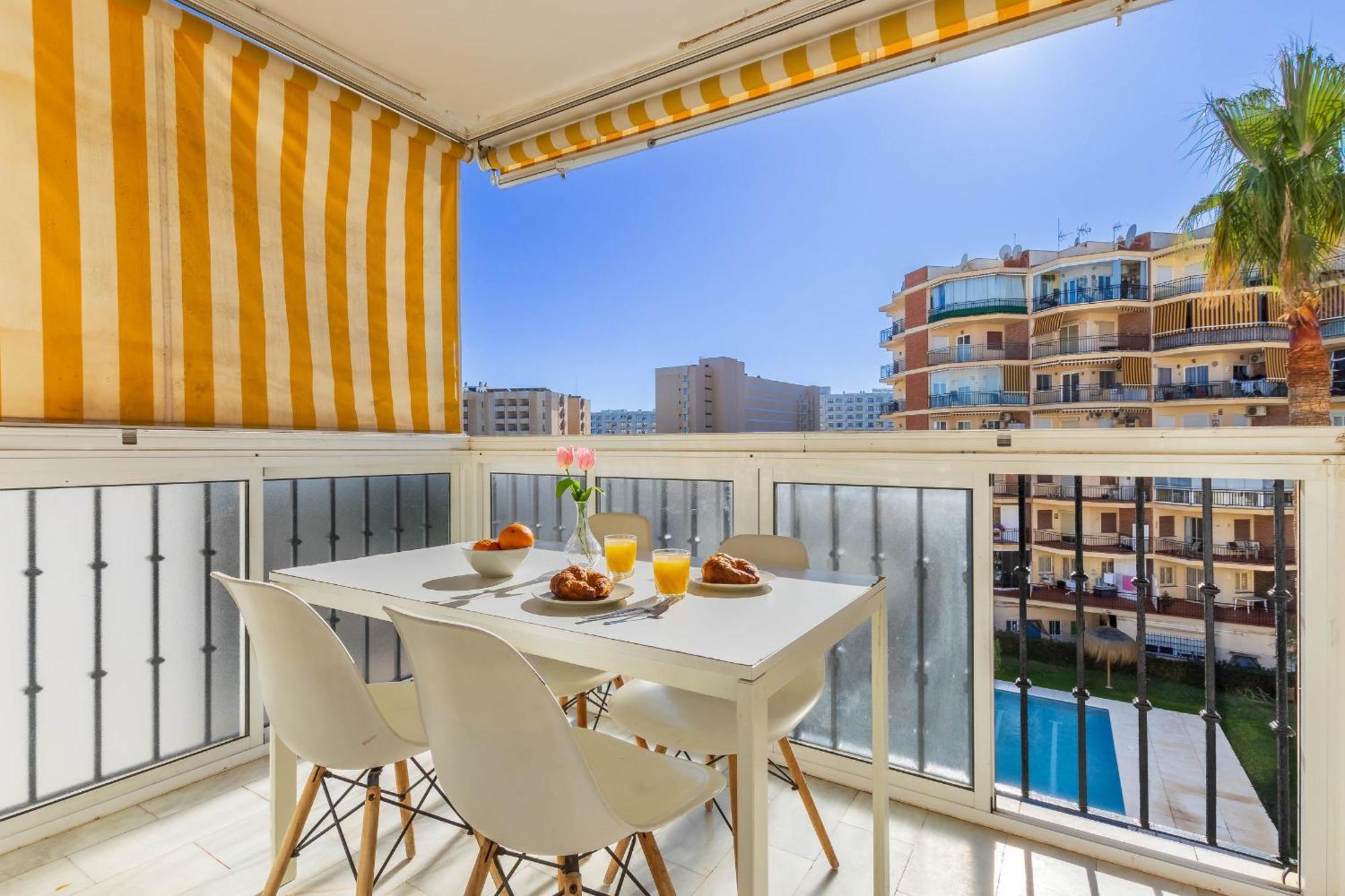 Erisa 68 By Ivi Real Estate Apartment Торемолинос Екстериор снимка