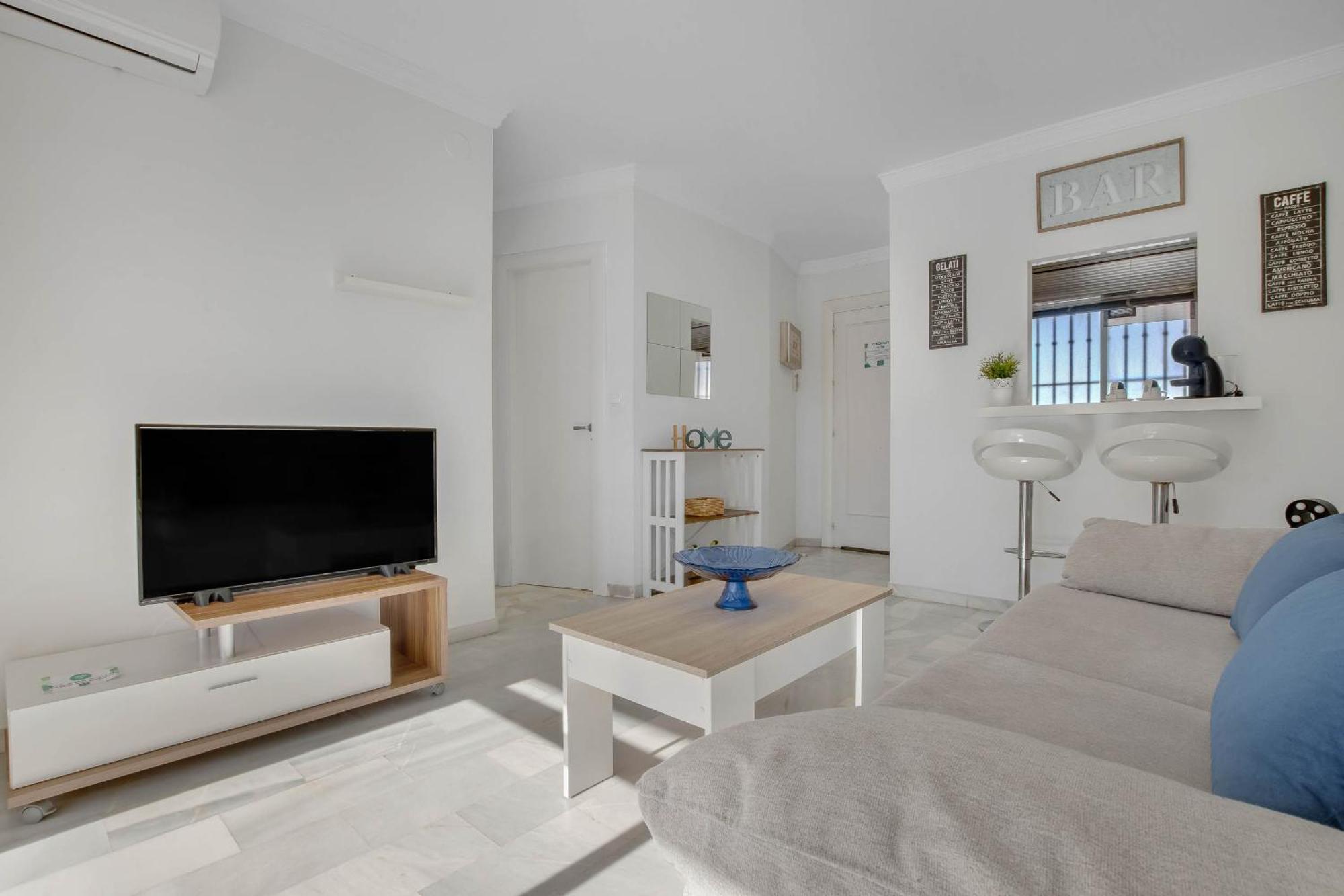 Erisa 68 By Ivi Real Estate Apartment Торемолинос Екстериор снимка